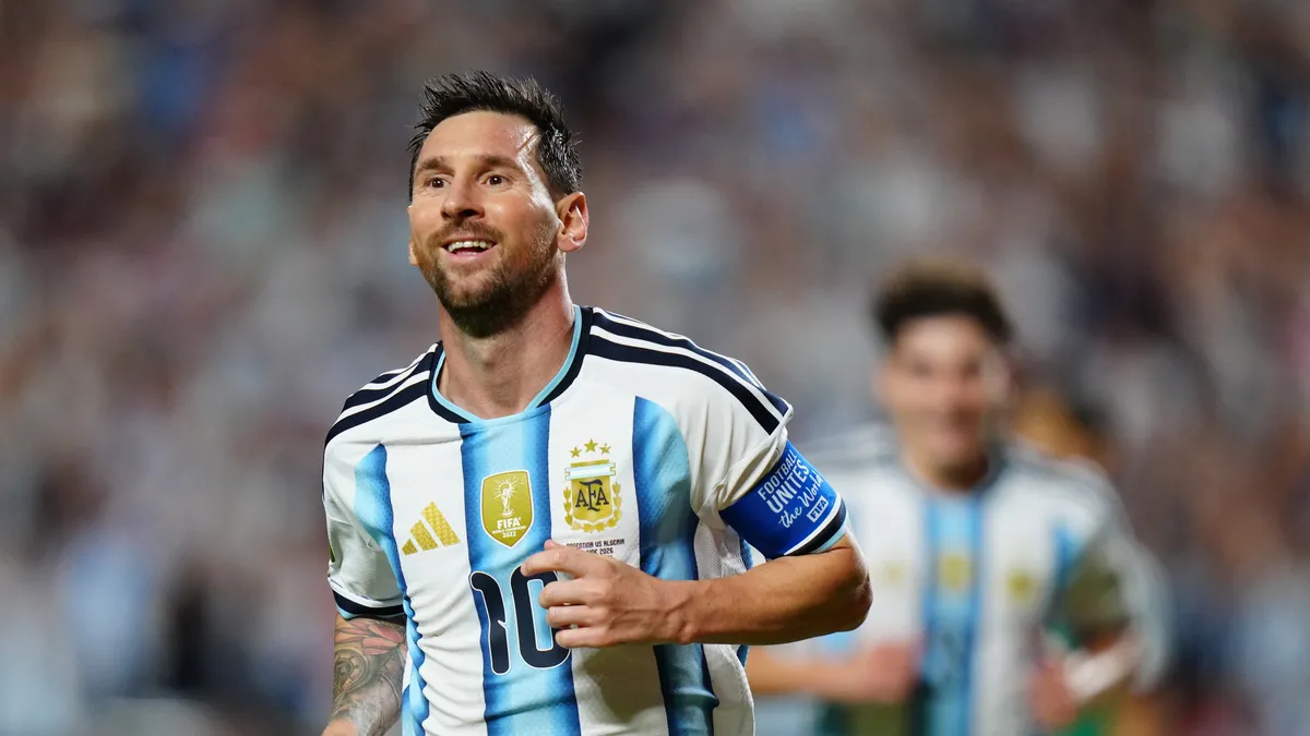 GOLLERİ İZLE: Lionel Messi Dünya Kupası’na hat-trick ile başladı! Rekorları altüst etti...