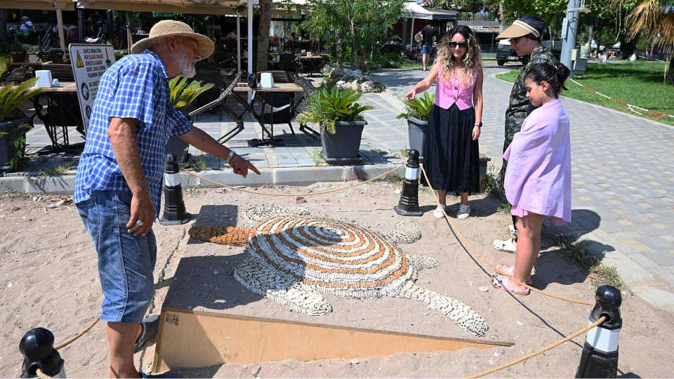 Kemer Belediyesi "Dumansız Plaj" uygulamasını başlattı