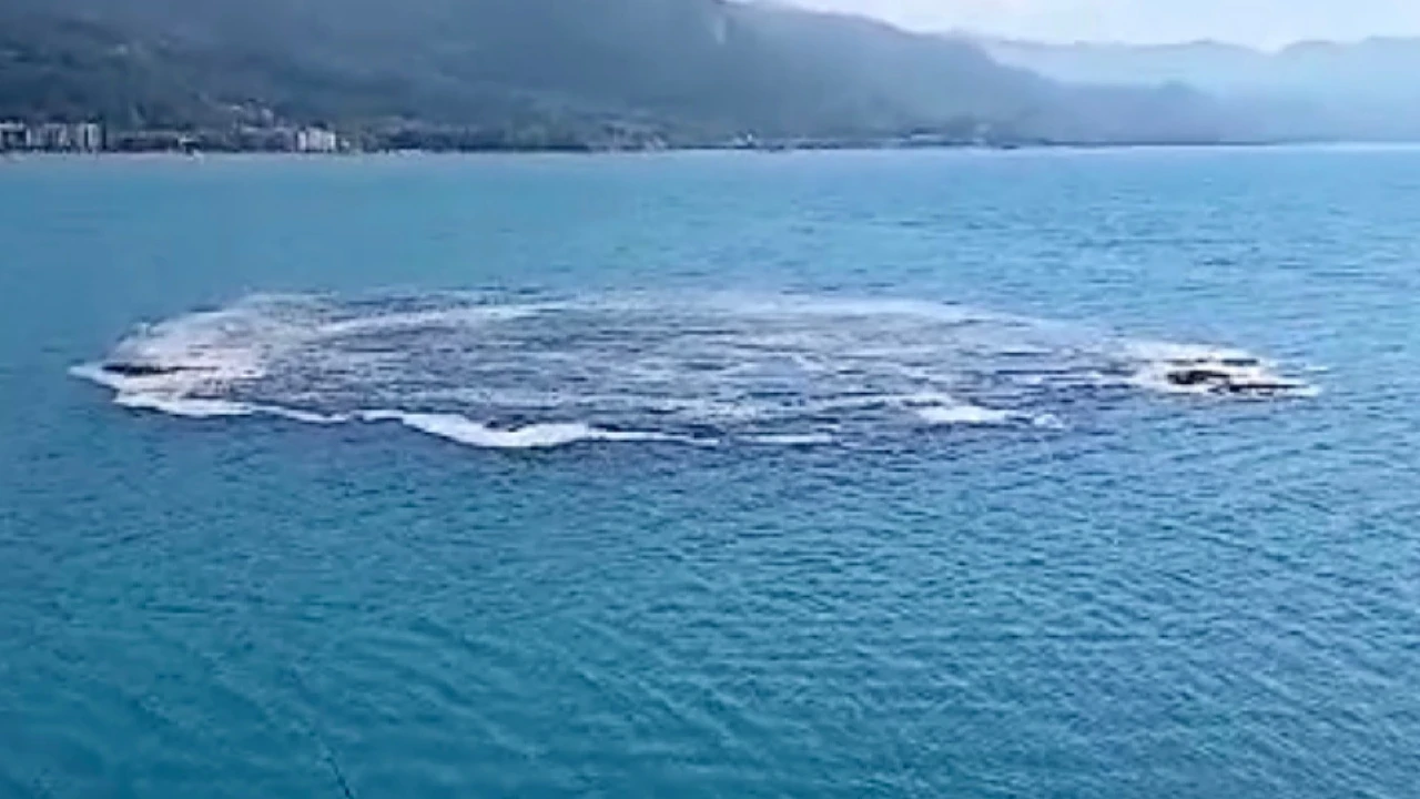 Kastamonu'da ilginç olay: Deniz 10 dakika boyunca kabarınca vatandaşlar panik yaşadı