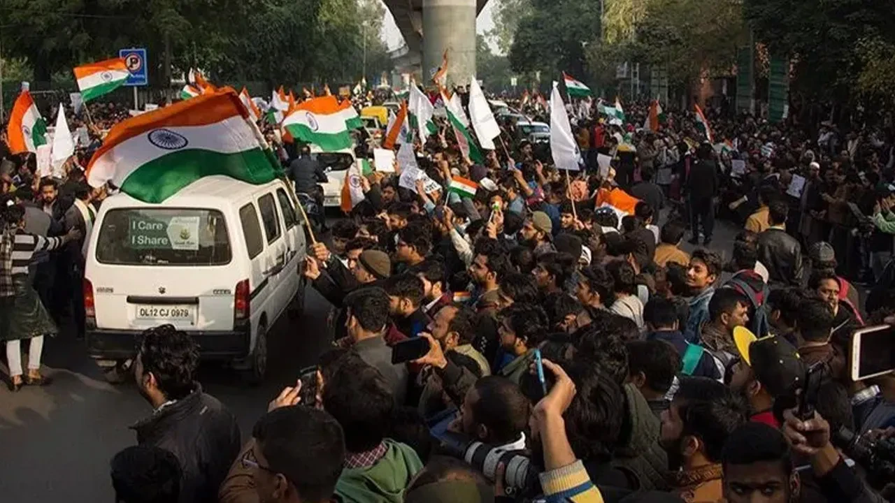 Hindistan Eğitim Bakanı Dharmendra Pradhan istifa etti