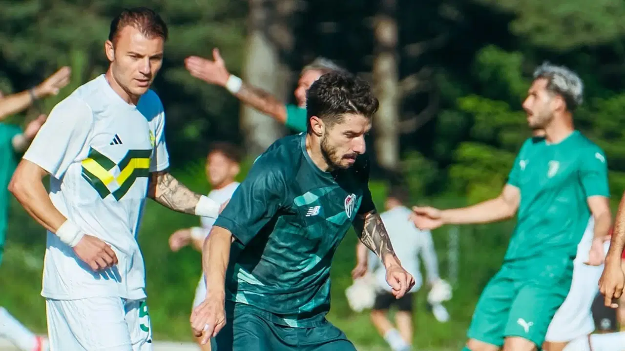 Bursaspor, Esenler Erokspor'u iki golle devirdi!