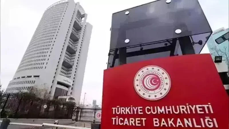 İkinci el taşıt ticaretinde '6 ay ve 6 bin kilometre' düzenlemesi uzatıldı