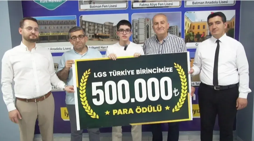 LGS'de 500 tam puan aldı, 500 bin lira ödülle karşılandı! Başarısının sırrını açıkladı