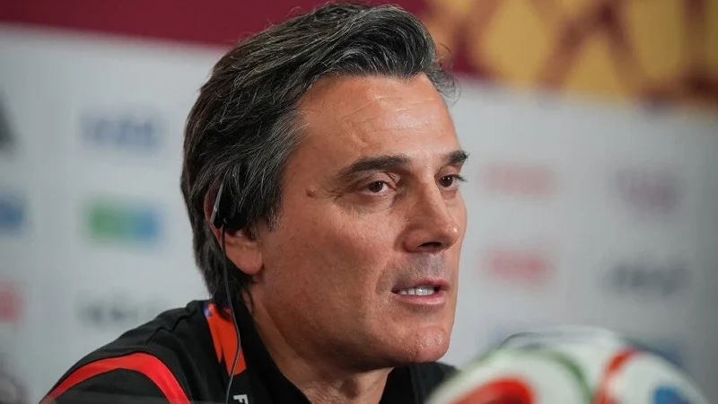 Montella'dan canlı yayında tarihi isyan! "Onlardan daha çok Türk'üm!"