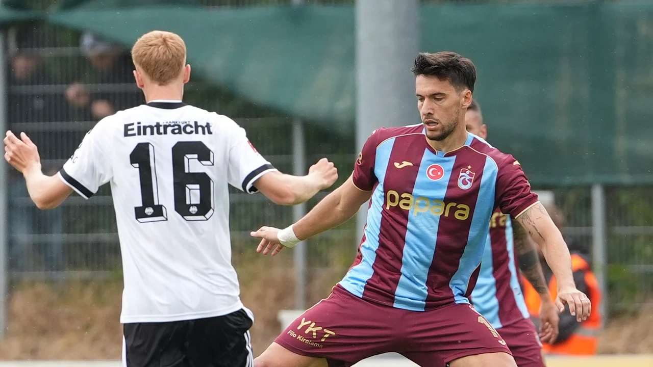 Trabzonspor hazırlık maçında Can Uzun'lu Eintracht Frankfurt'a mağlup oldu