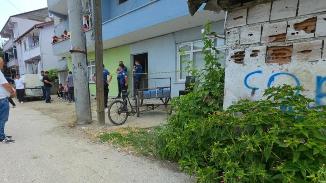 Silahla oynarken arkadaşını 20 yaşındaki arkadaşını öldürdü