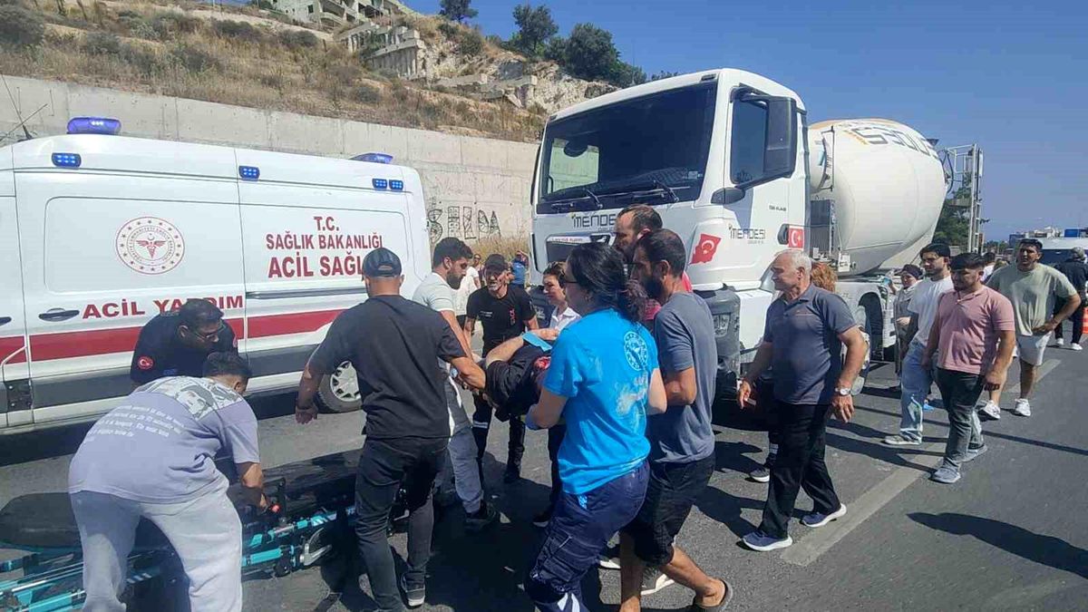 Kuşadası'nda beton mikserinin çarptığı yaya hayatını kaybetti