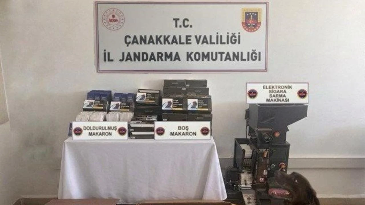 Çanakkale'de kaçakçılık operasyonu: Binlerce makaron ve tütün ele geçirildi