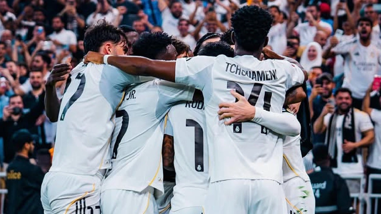 Galatasaray Real Madrid'den transfer edecek: Mourinho takımda istemiyor