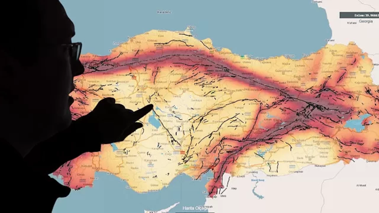 MTA duyurdu: Türkiye Diri Fay Haritası 13 yıl sonra güncellendi!