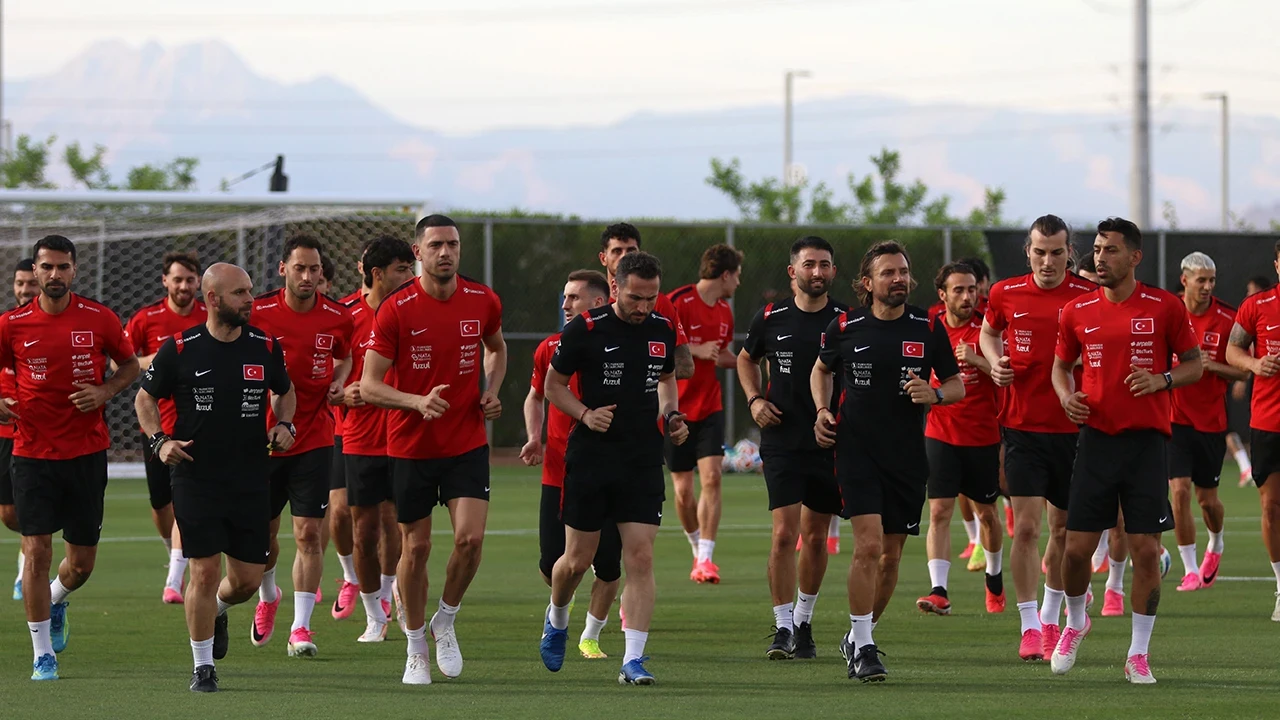 A Milli Futbol Takımı’nda Paraguay mesaisi başladı