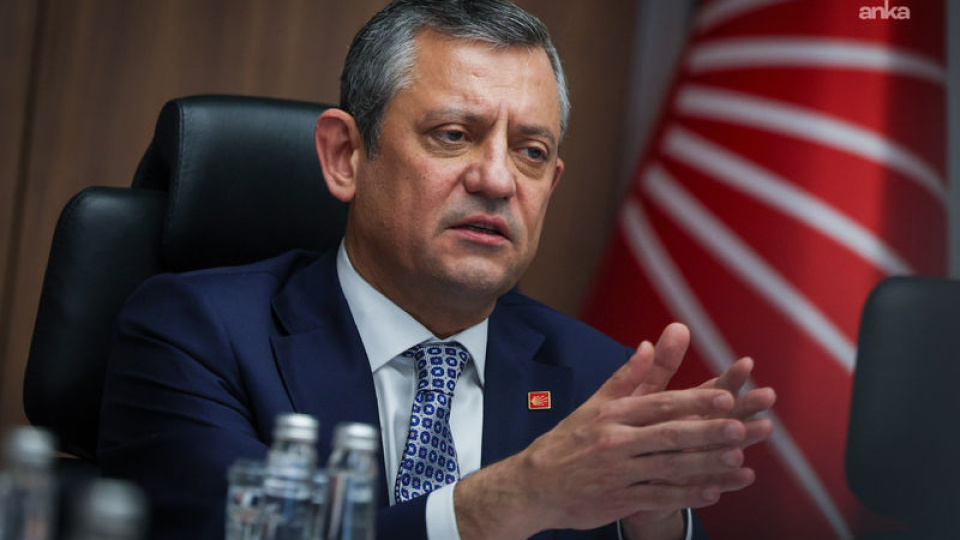 CHP Grup Başkanı Özel, partisinin bazı milletvekilleriyle bir araya geldi