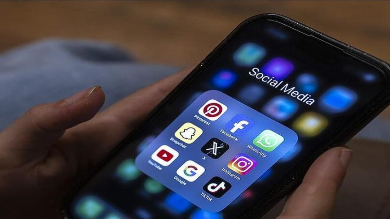 BAE'de 15 yaş altı çocuklara sosyal medya yasağı getirildi