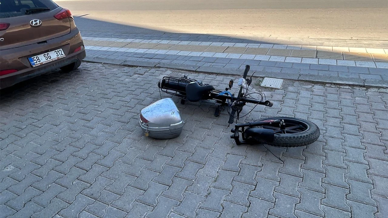 Sivas'ta korkunç kaza! 17 yaşındaki kız facia yaşadı: Herkes ondan gelecek haberi bekliyor