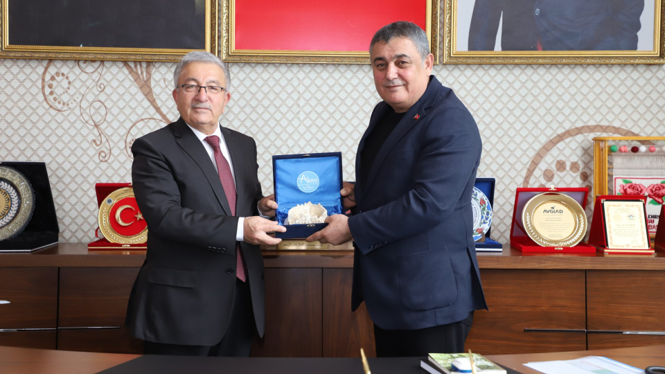 İki ilin Aksu belediyeleri arasında güç birliği protokolü