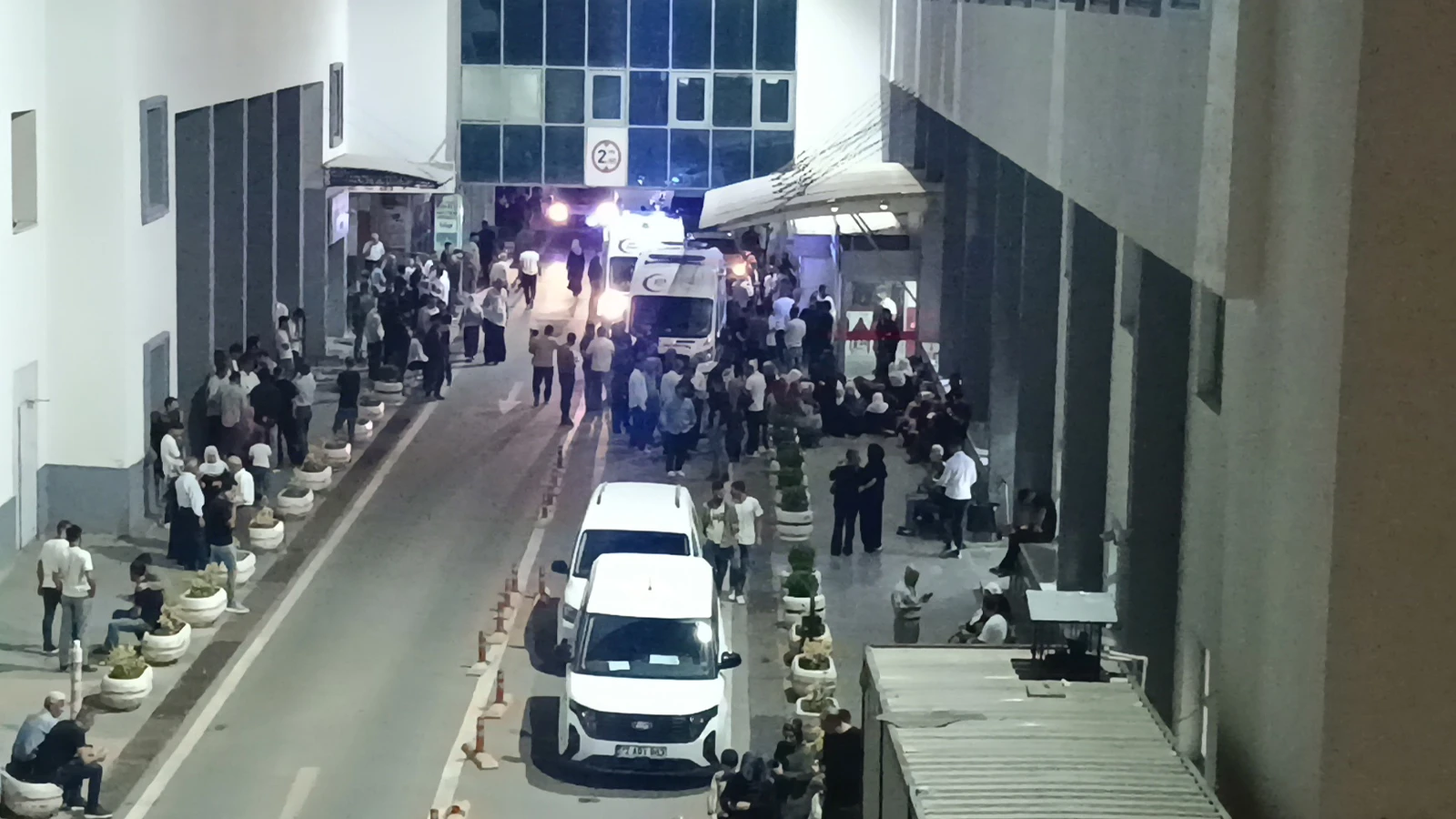 Çocukların kavgasına aileler de karıştı: 4'ü ağır 6 yaralı