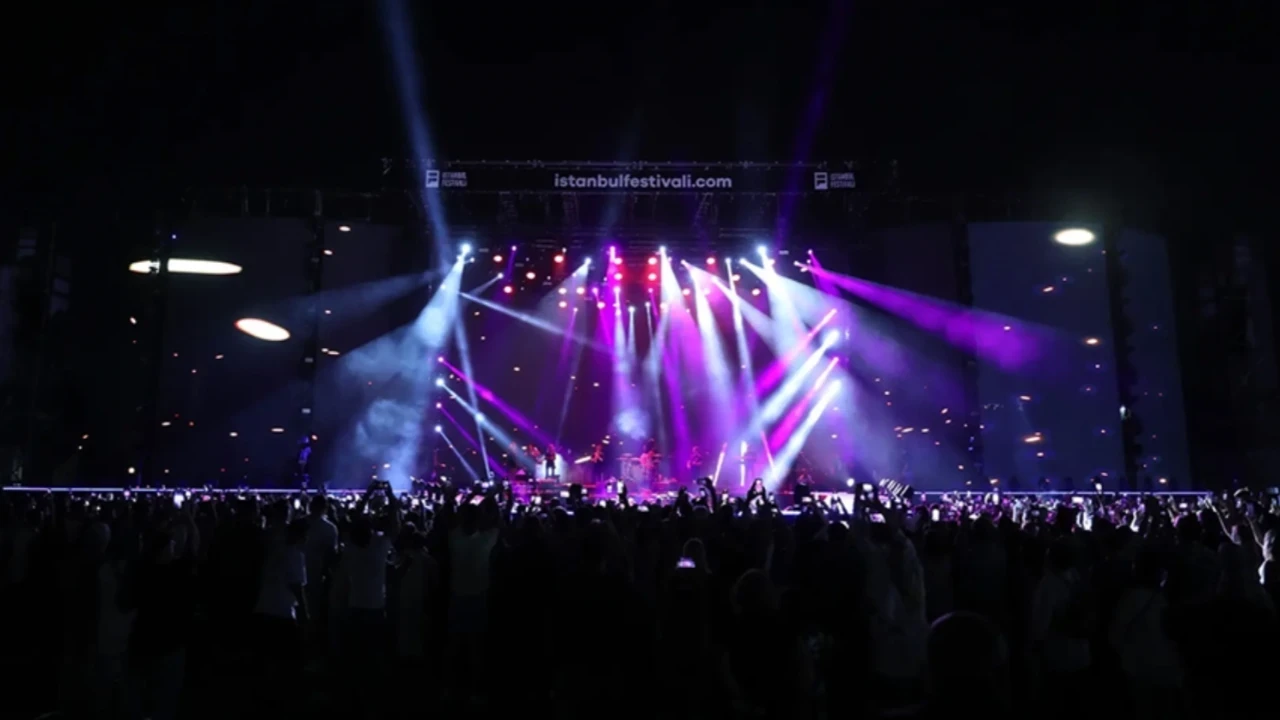 İstanbul Festivali dünyaca ünlü isimle açılacak! Biletlerin satışı başlıyor