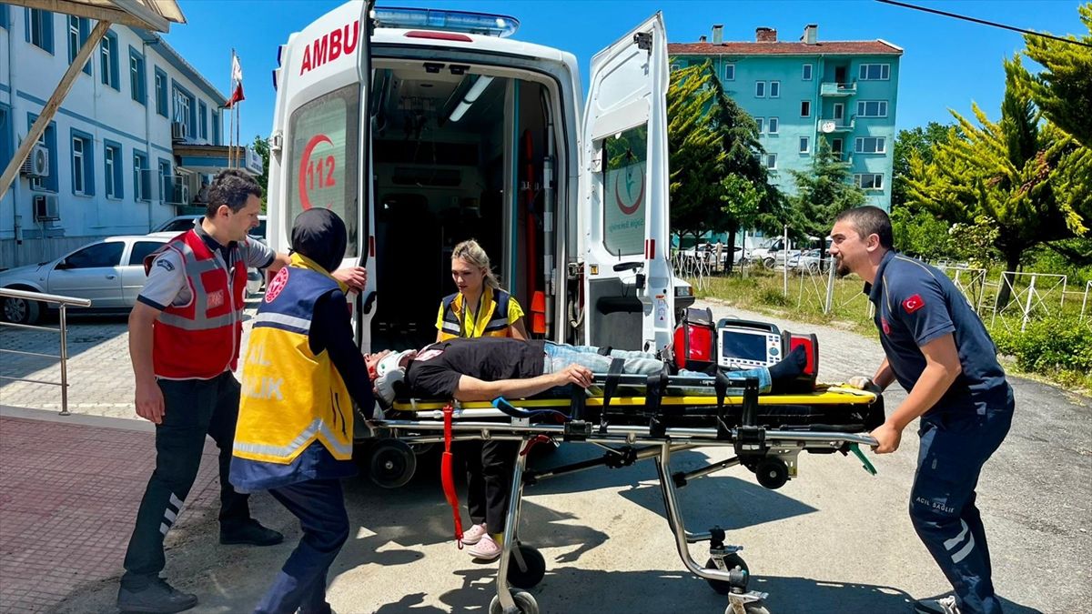 Türkeli Devlet Hastanesinde trafik kazasına karşı tatbikat düzenlendi