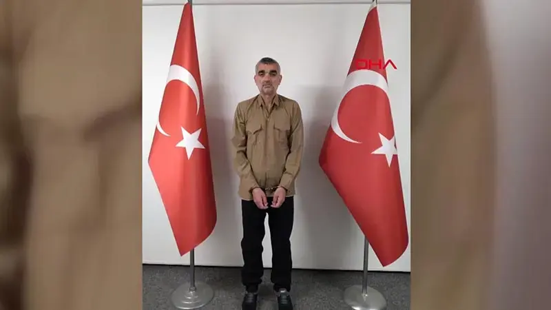 MİT, sarı bültenle aranan Abdüsselam Türki kod adlı Talip Güler’i yakalayarak Türkiye’ye getirdi