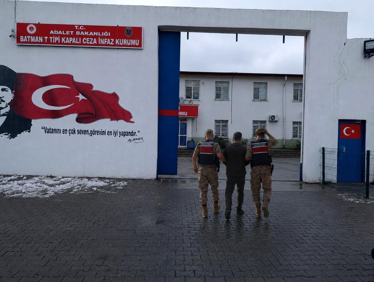 Batman'da jandarmadan uyuşturucu operasyonu: 2 kişi tutuklandı