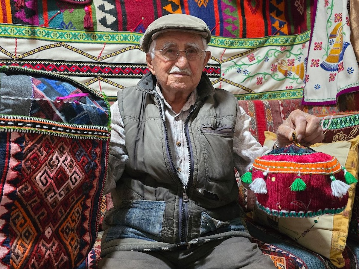 Yozgat'ta yaşlı adam, evini yaşayan müzeye dönüştürdü