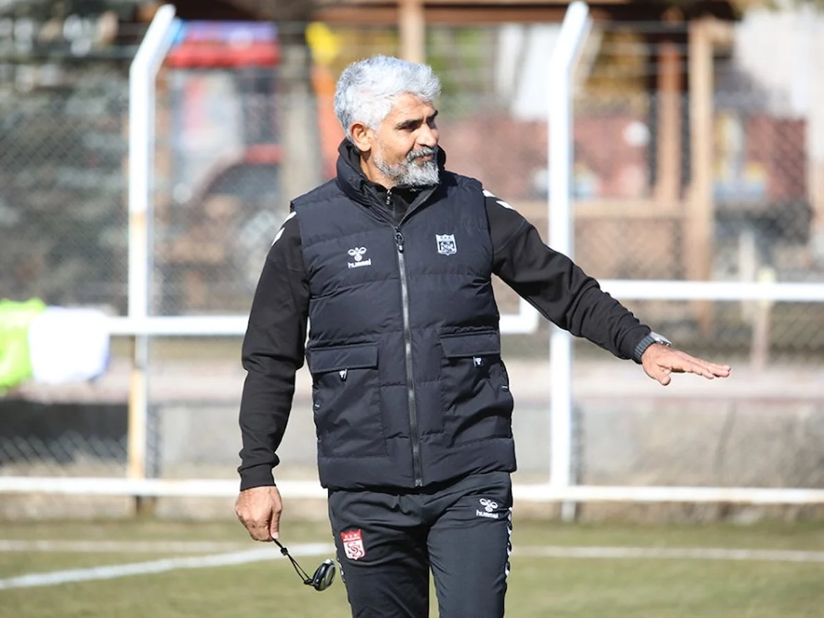 Sivasspor'da İsmet Taşdemir dönemi bitti