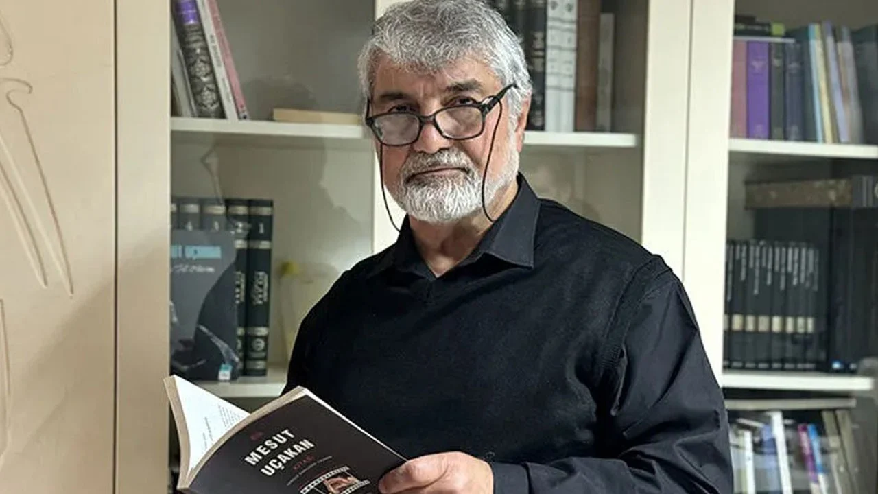 Uçakan'dan hayatı sorgulatan yapıt: Sonsuz Güzel! Leyla'sını ararken Mevla'sını bulma hikayesi