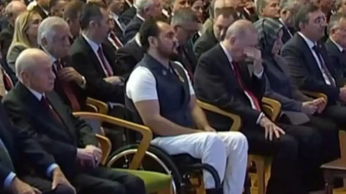 15 Temmuz Anma Töreni'nde duygusal anlar! Cumhurbaşkanı Erdoğan gözyaşlarını tutamadı