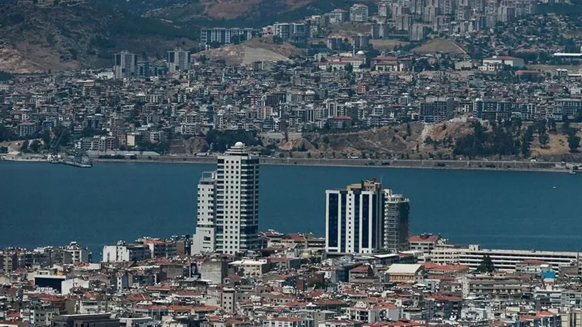 SON DAKİKA: İzmir'de konut fiyatları İstanbul ve Ankara'yı solladı: İşte Haziran 2026 konut fiyat endeksi