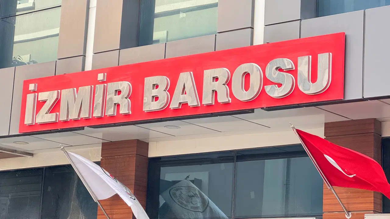İzmir Barosu Başkanı Yılmaz'dan 'soruşturma' açıklaması: ‘Amaç, hak mücadelesi veren tüm kurumlara ve kişilere gözdağı vermektir’