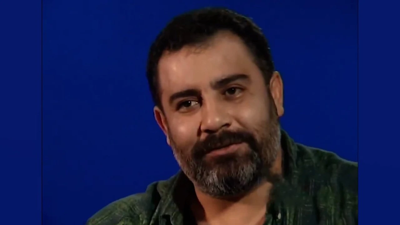Ahmet Kaya şarkısı açan esnafa tehdit: Bu tezgâhı dağıtır, seni buraya gömerim
