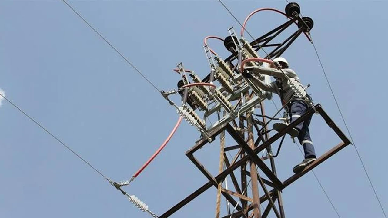 Spot piyasada elektrik fiyatları (12 Temmuz 2026)