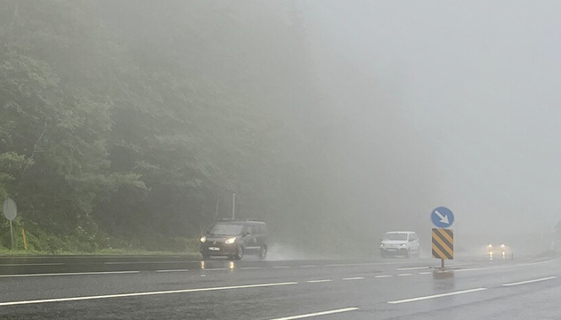 Bolu Dağı yolu sisle kaplandı
