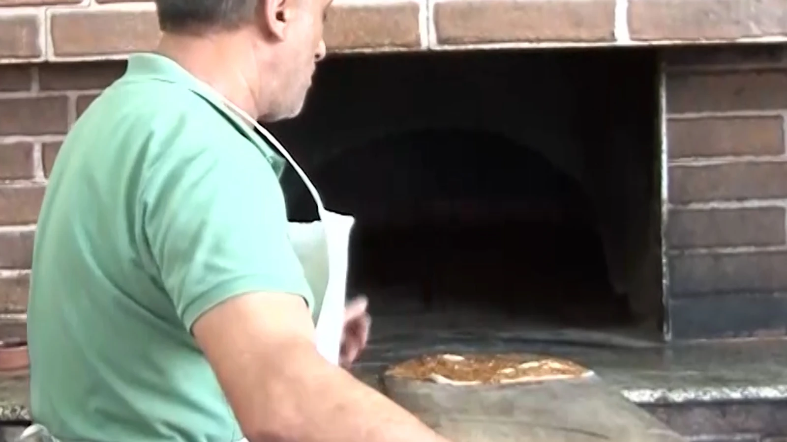 50 TL’den lahmacun sattı ortalığı karıştırdı
