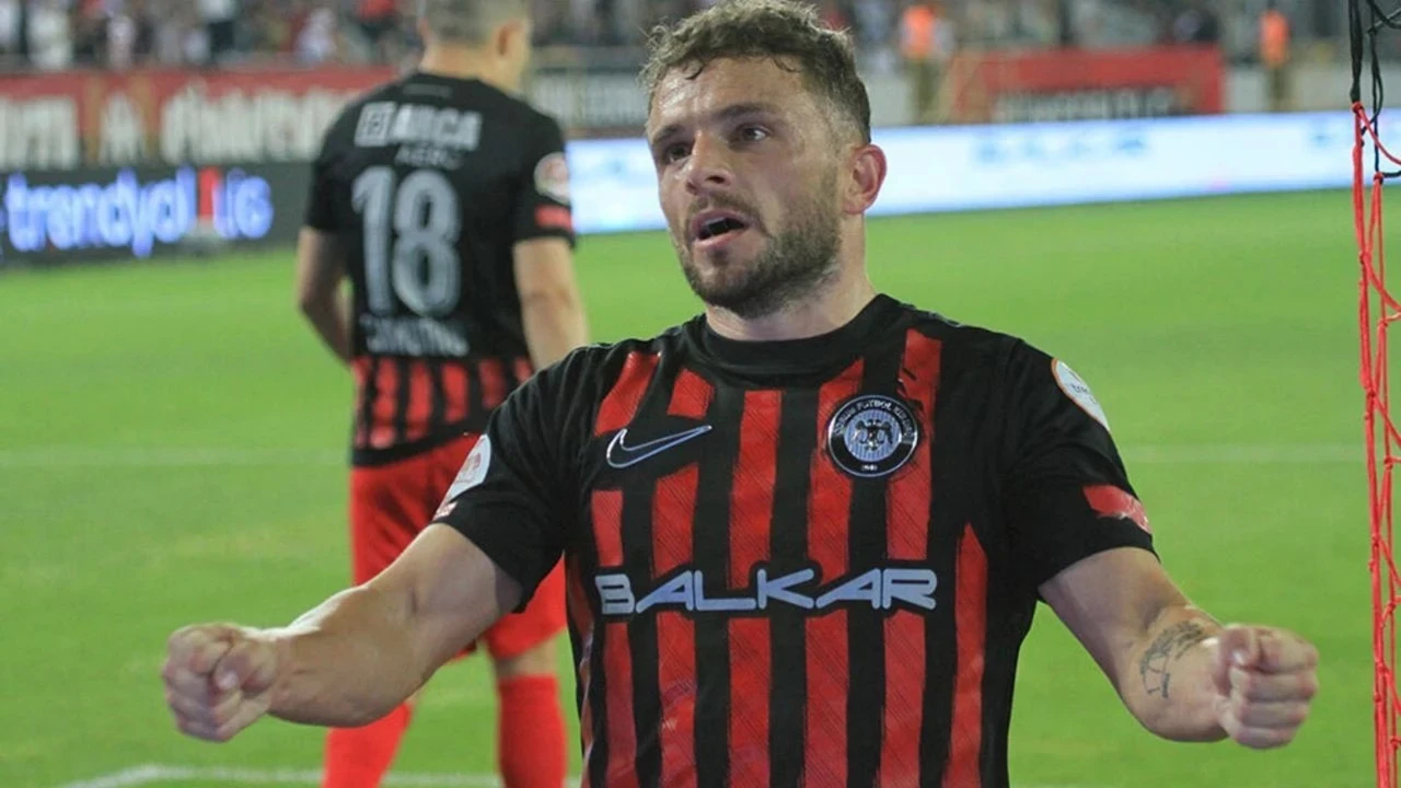 Çorum FK, Pedrinho ile yollarını ayırdı