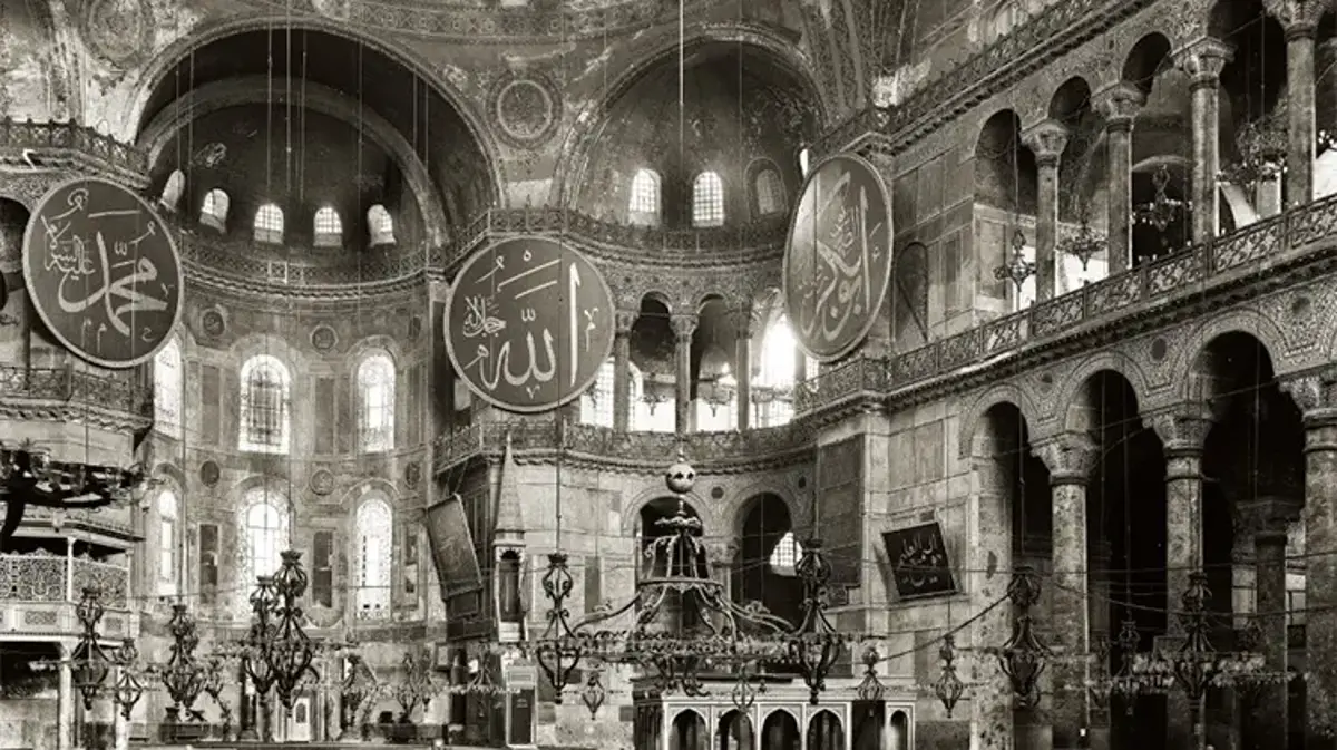 Ayasofya’nın mirasına görsel bir bakış! İşte hiç yayımlanmayan o fotoğraflar!