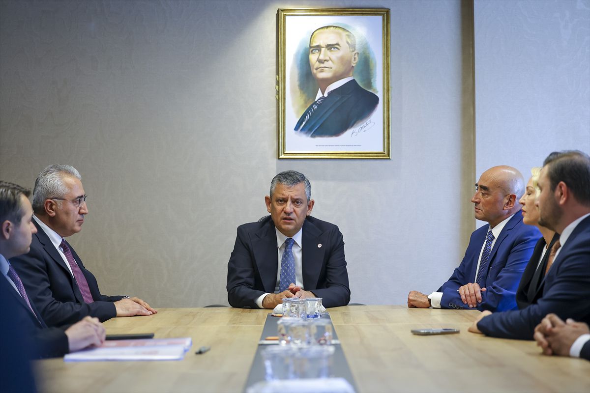 Yeni Parti YDK İlk Toplantısını Gerçekleştirdi, Başkanlık Görevleri Belirlendi