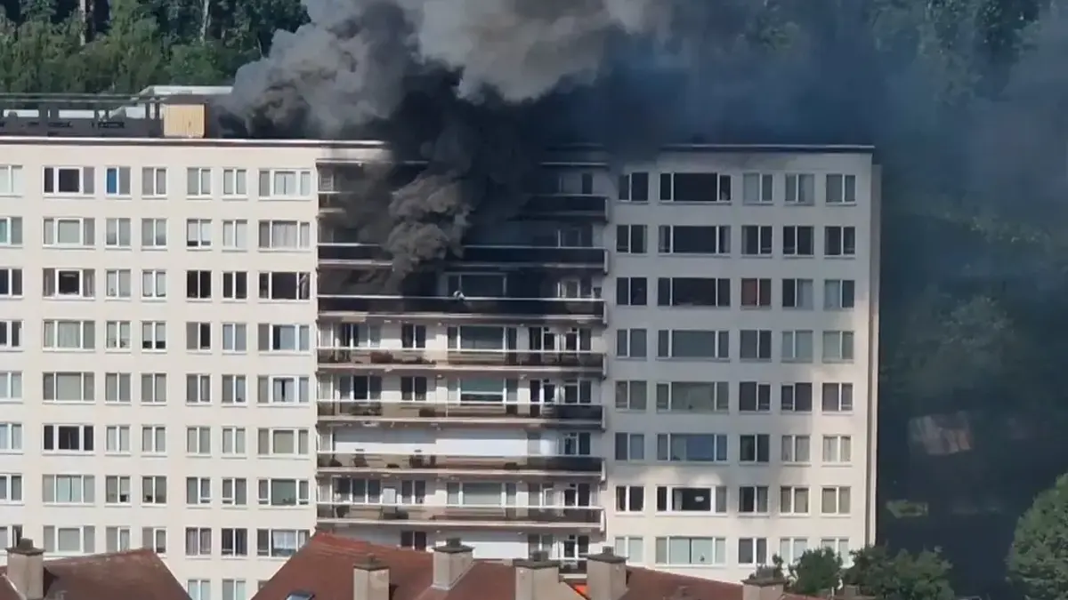Belçika'da apartman yangını faciası: En az 5 ölü