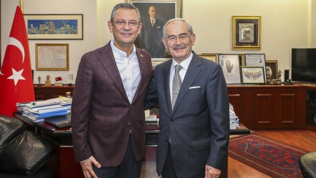 Son Dakika | Yılmaz Büyükerşen CHP'den istifa etti