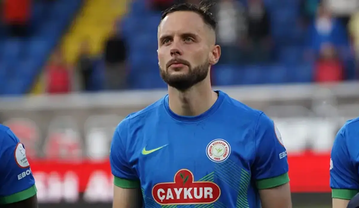 Çaykur Rizespor'da Danimarkalı futbolcu Casper Hojer ile yollar ayrıldı