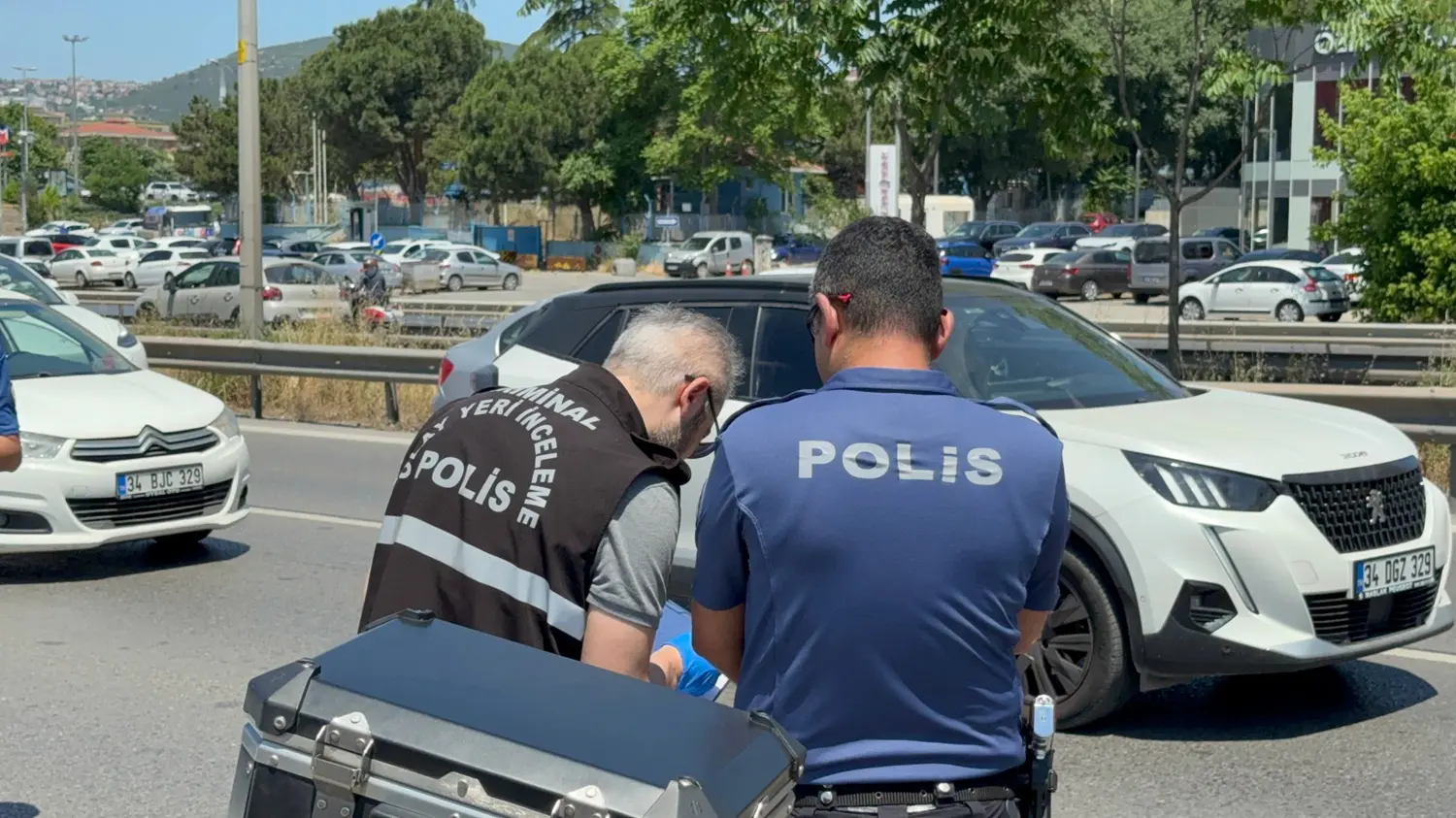 Kartal'da motosiklet faciası: 2 ölü, 1 yaralı