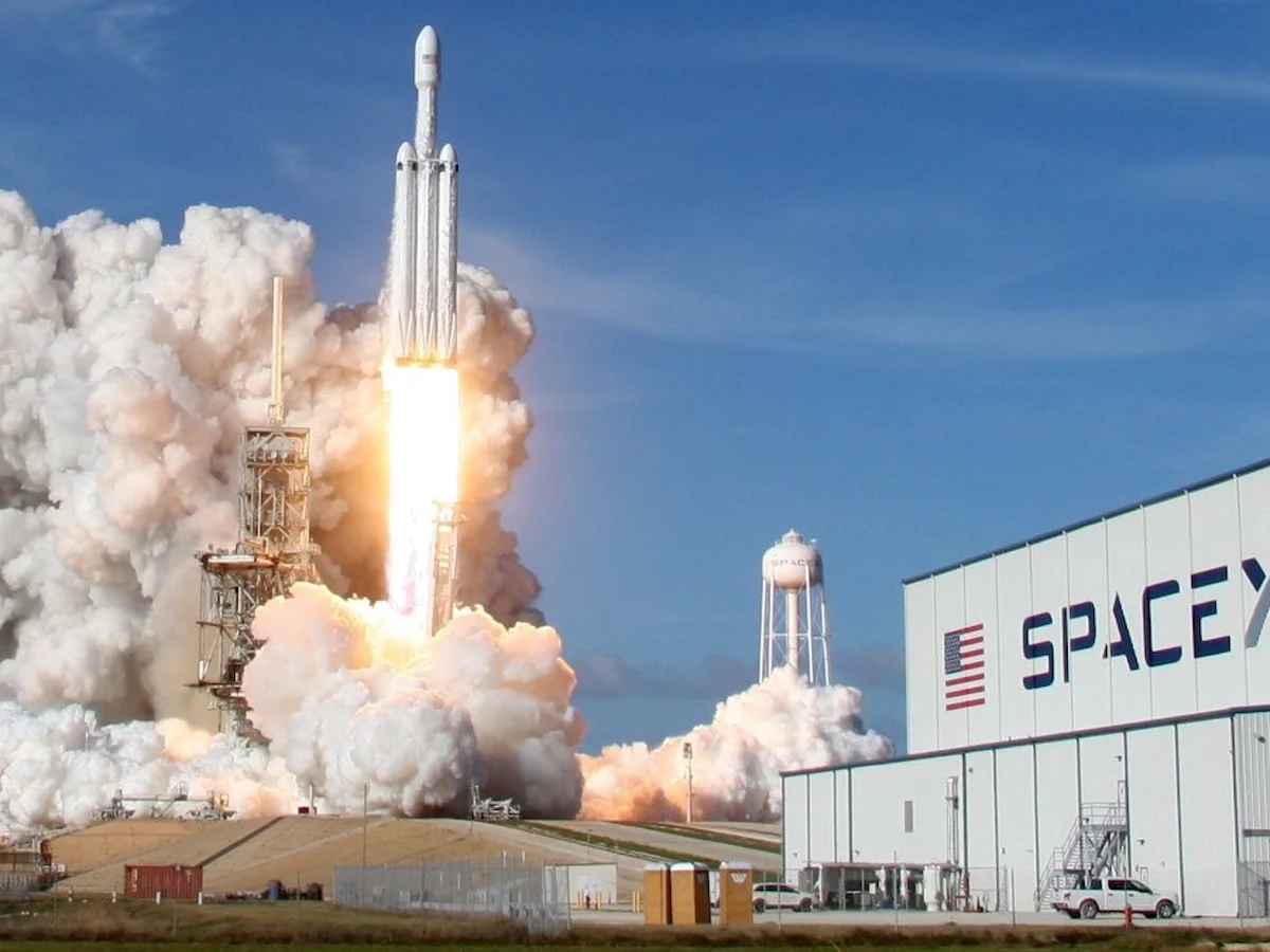 SpaceX'in halka arzı 4 bin 400 çalışanını milyoner yapacak