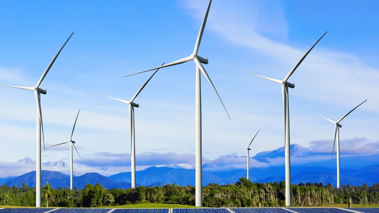 Yenilenebilir Enerji Fosil Yakıt Maliyetini 480 Milyar Dolar Azalttı
