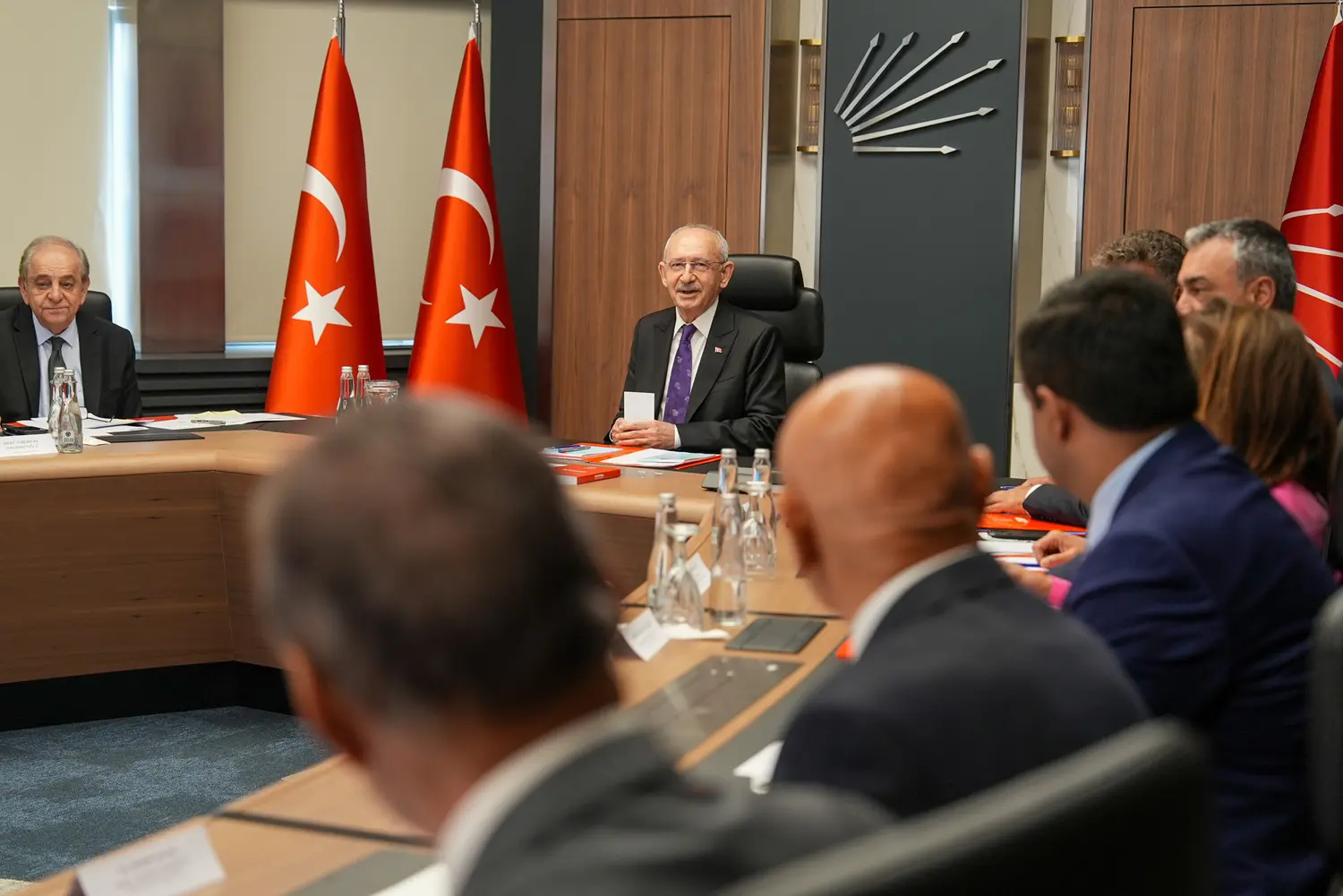 CHP'de ikinci ihraç dalgası! 5 isim daha listede