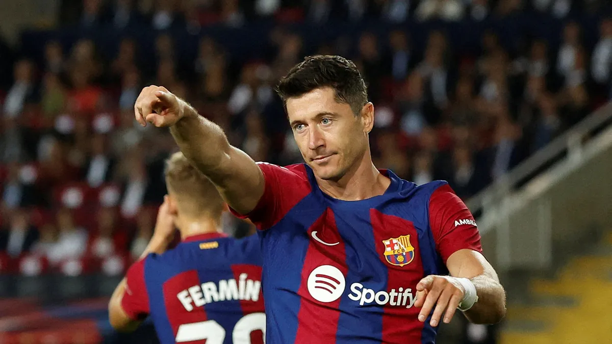 Robert Lewandowski'nin yeni adresi belli oldu! Transfer için ABD'ye gitti