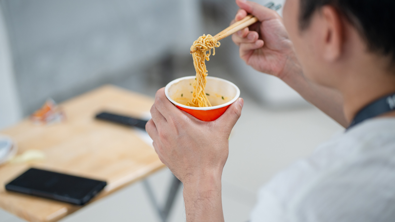 'Artık bir alışkanlığa dönüştü': Kötü şöhretine rağmen hazır noodle tüketimi artıyor
