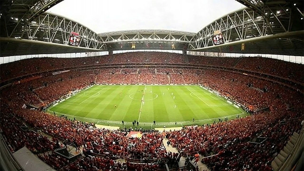 Stadyumlarda yeni rekabet dönemi... Akıllı stadyum pazarı 2033’te 38,27 milyar dolara ulaşacak