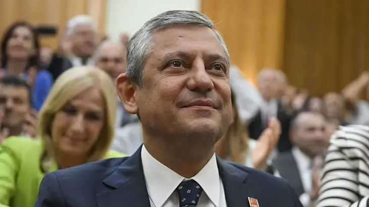Özgür Özel'in açıkladığı yeni partiye geçecek vekiller belli oldu! İşte isim isim liste...
