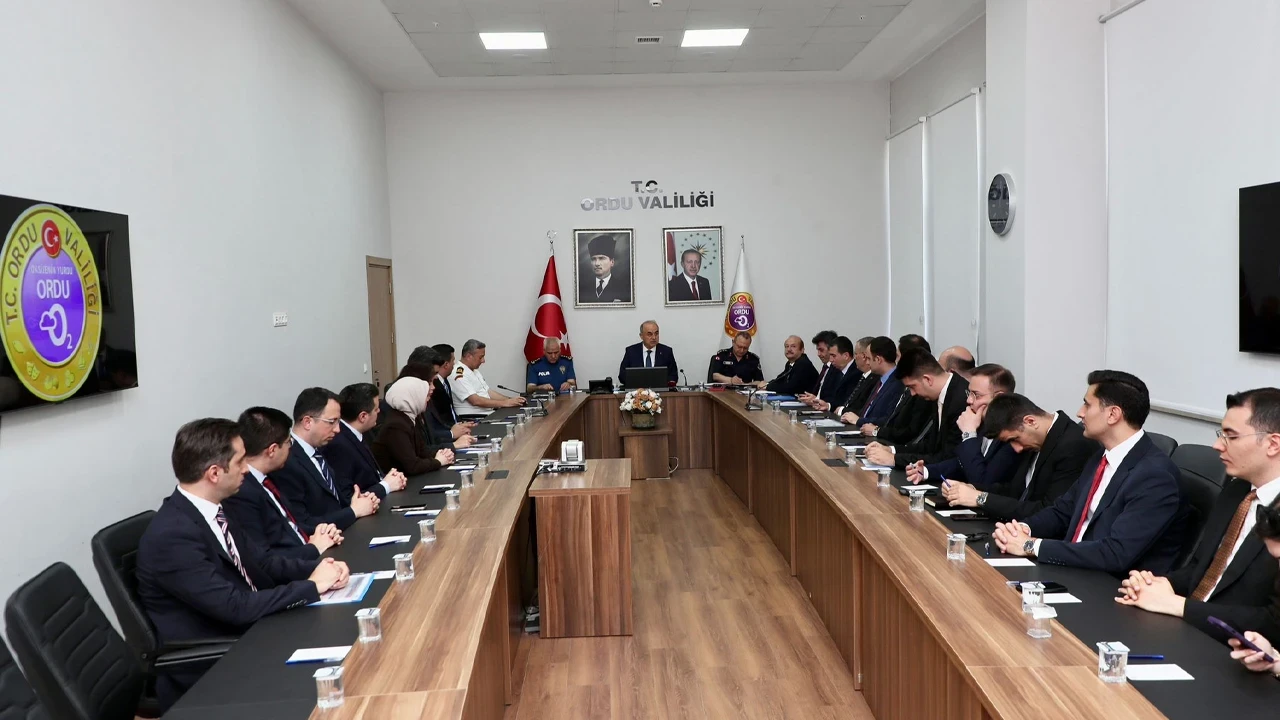 Vali Erol, basın mensuplarına açıklamalarda bulundu