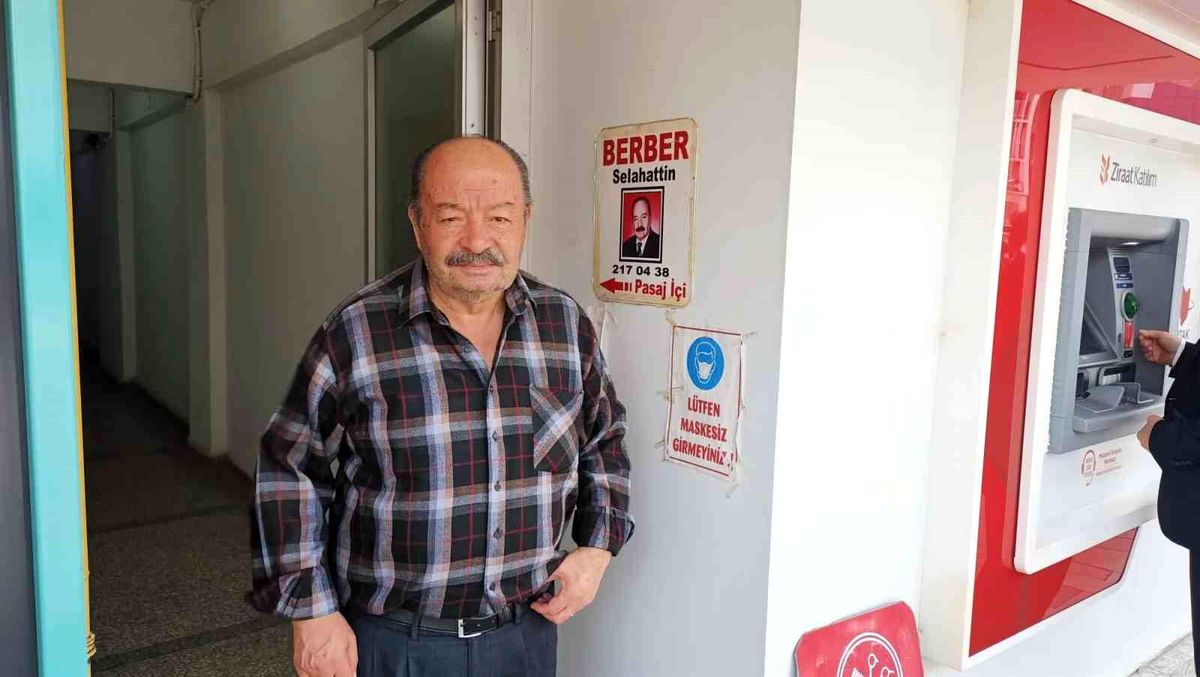 Bolu'nun en eski berberi hayatını kaybetti